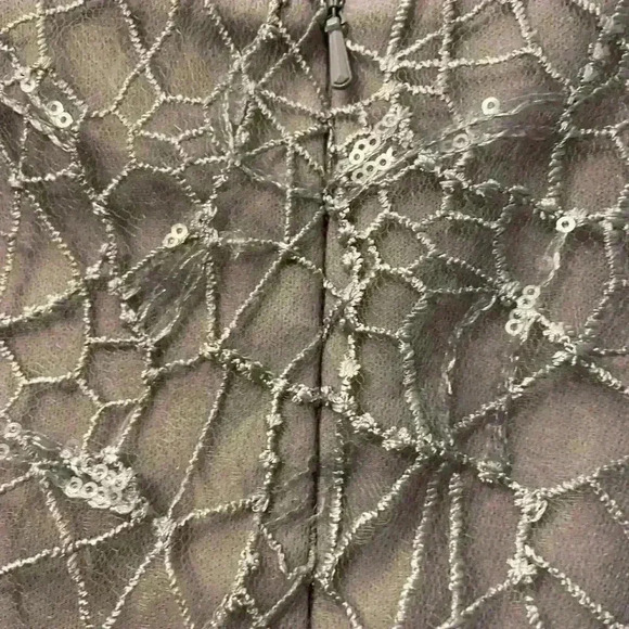 Mac Duggal Long Sleeve V Neck Midi Dress in Platinum 12408 Size 14 NWT - Picture 9 of 14